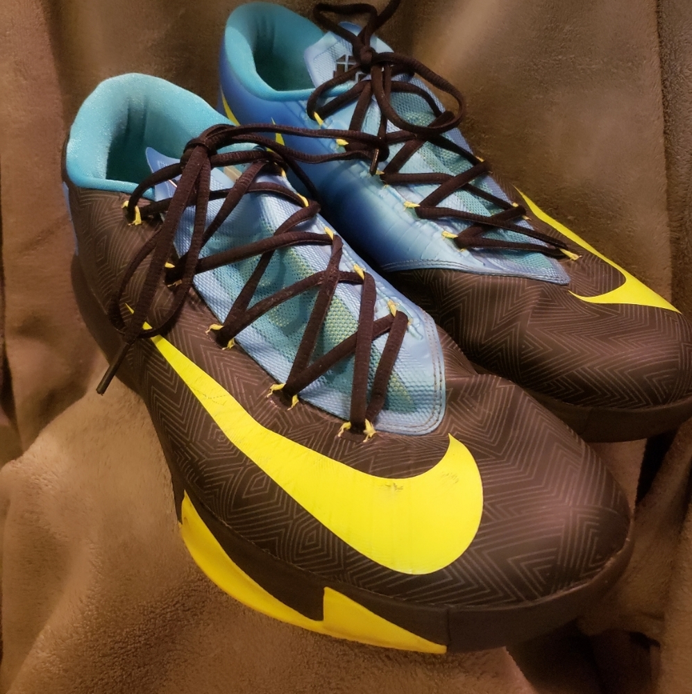 Mens Nike KD (Kevin Durant) Basketball Shoes